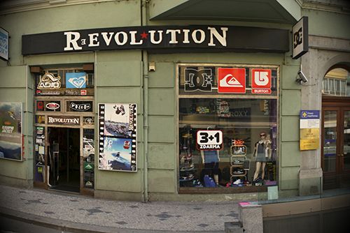 REVOLUTION shop Praha