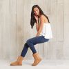 BOTY UGG CLASSIC SHORT WMS 6